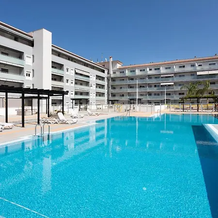 Armonia Park With Pool And Sea View Apartament