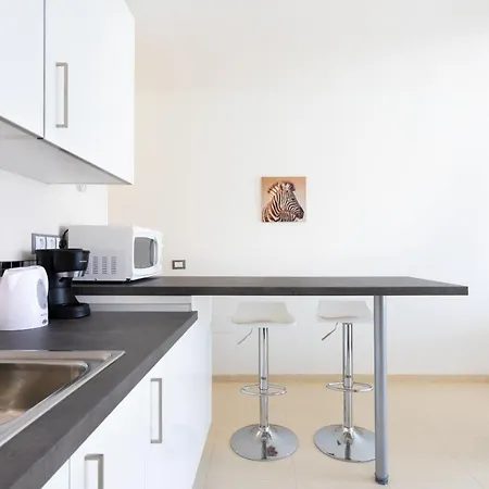 Armonia Park With Pool And Sea View Apartament *