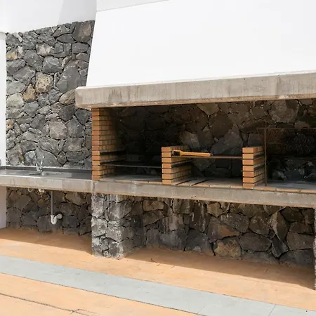 Armonia Park With Pool And Sea View Апартаменты *